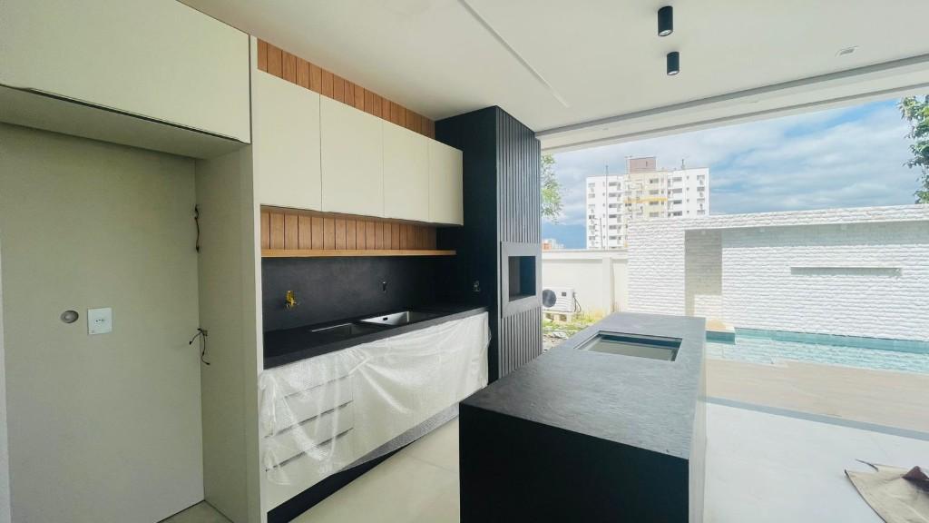 Casa em Pedra Branca, Palhoça. 4 quartos, 430m². Imagem 12 de 23